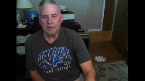 Snapshot of ohfukitsbob chatting on 09/19/25, 03:24 ohfukitsbob online show from 09/19/25, 03:24