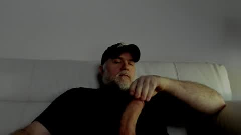 Snapshot of ohhhbillyyy chatting on 06/16/26, 11:40 Billy Bear online show from 06/16/26, 11:40