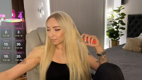 Emma online show from 04/06/26, 01:14