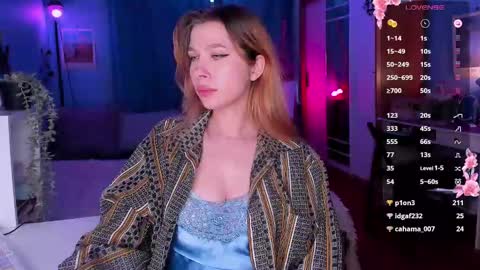 Snapshot of ohmymiami_ chatting on 03/02/25, 09:31 Light online show from 03/02/25, 09:31