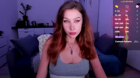 Snapshot of ohmymiami_ chatting on 09/11/25, 10:10 Light online show from 09/11/25, 10:10