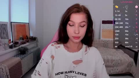 Light  online show from 05/15/26, 04:03