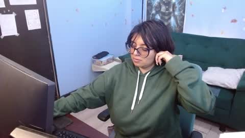 ohmysqueak online show from 07/14/26, 12:13