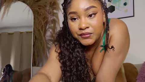 Snapshot of ohrianagibson chatting on 09/16/25, 02:23 g online show from 09/16/25, 02:23