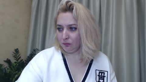 Iren online show from 12/15/24, 09:03