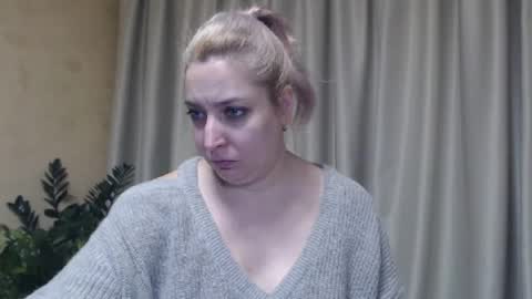 Iren online show from 01/28/25, 10:02