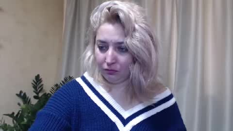 Iren online show from 02/11/25, 07:23