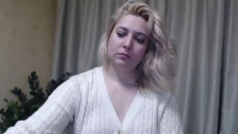 Iren online show from 02/18/25, 10:27