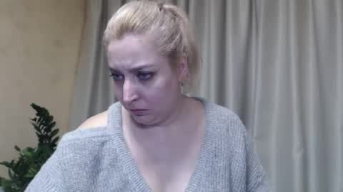 Iren online show from 03/06/25, 10:09