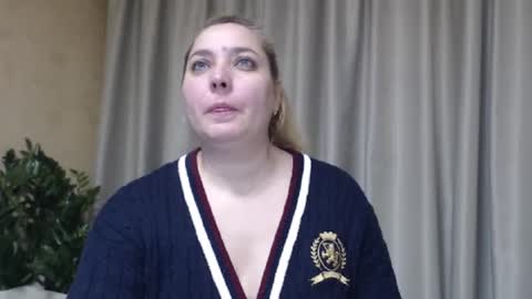 Iren online show from 02/15/26, 08:24