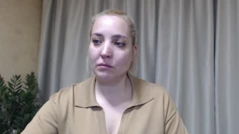 Mari online show from 03/21/26, 05:16