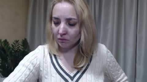 Mari online show from 03/22/26, 03:15