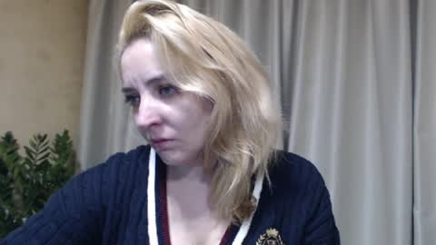 Mari online show from 04/04/26, 03:31