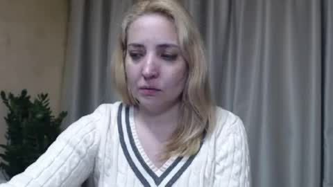 Mari online show from 04/22/26, 04:08