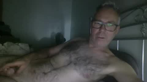 oiledcouple1 online show from 09/26/25, 02:43