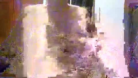 Snapshot of oily27 chatting on 12/21/25, 07:48 William online show from 12/21/25, 07:48