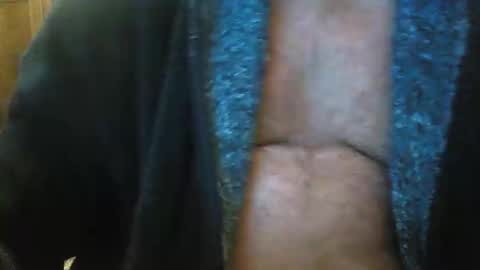 Snapshot of oily27 chatting on 02/24/26, 09:02 William online show from 02/24/26, 09:02