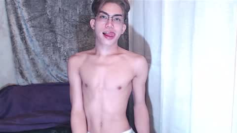 Snapshot of oishi1ii chatting on 01/08/25, 10:48 OISHI1II online show from 01/08/25, 10:48