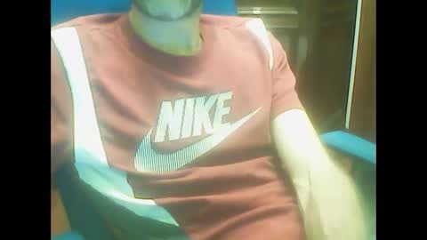 ojosverdess30 online show from 04/15/26, 07:58