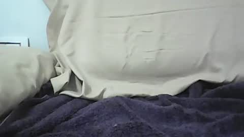 Snapshot of ok1ok1kk1 chatting on 04/08/26, 11:37 lovee online show from 04/08/26, 11:37