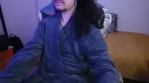 Snapshot of okako chatting on 03/18/26, 10:46 okako online show from 03/18/26, 10:46