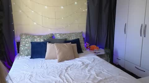 Ami online show from 03/26/26, 07:58