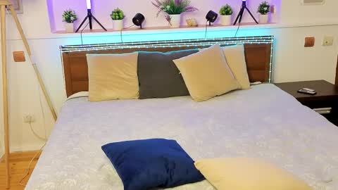 Ami online show from 03/27/26, 08:26