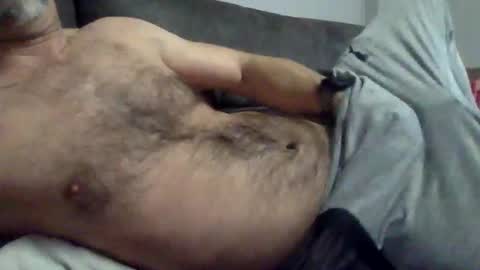 Snapshot of oktobus74 chatting on 11/20/25, 12:16 oktobus74 online show from 11/20/25, 12:16