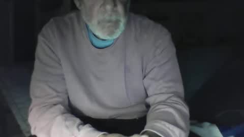 old_bald63 online show from 04/18/26, 08:29