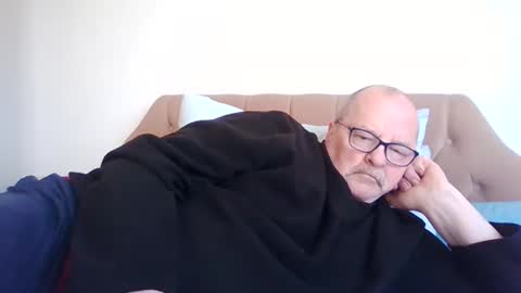 old_fkr online show from 02/02/25, 10:24