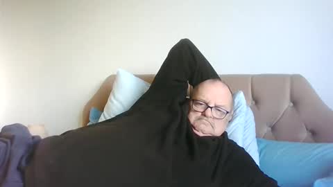 old_fkr online show from 02/24/25, 12:37