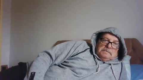 old_fkrr_ online show from 11/18/25, 11:03