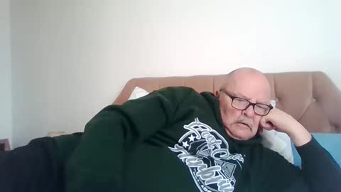 old_fkrr_ online show from 12/02/25, 11:04