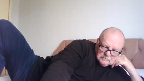 old_fkrr_ online show from 04/20/26, 09:56