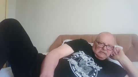 old_fkrr_ online show from 04/22/26, 10:50