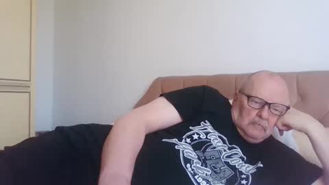 old_fkrr_ online show from 04/23/26, 10:47