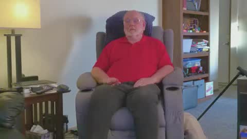 old_guy111 online show from 05/12/26, 12:08