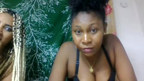 Snapshot of oldazz chatting on 06/23/26, 06:17 oldazz online show from 06/23/26, 06:17