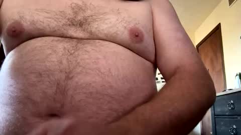 Snapshot of oldballs402 chatting on 11/22/25, 05:01 Oldballs402 online show from 11/22/25, 05:01