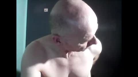 oldbuthorny62 online show from 02/28/25, 06:21