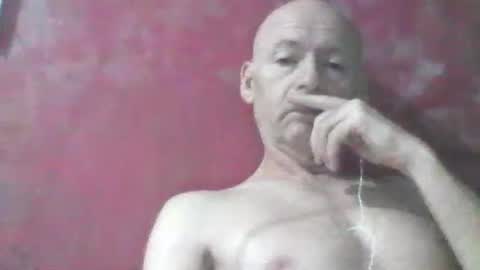 Snapshot of oldbuthorny62 chatting on 06/01/26, 12:12 oldbuthorny62 online show from 06/01/26, 12:12
