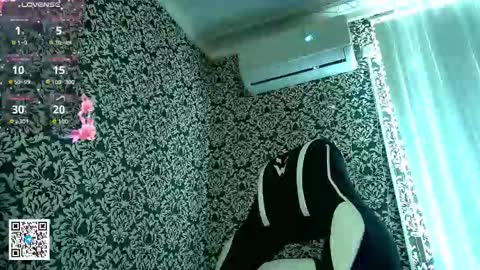 SofiaRoud online show from 01/14/26, 10:21