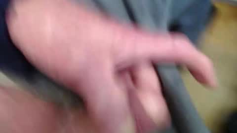 Snapshot of oldfucker9 chatting on 10/23/25, 01:49 oldfucker9 online show from 10/23/25, 01:49