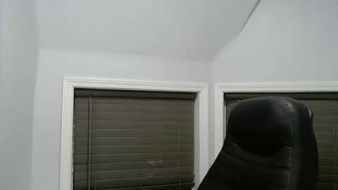 Snapshot of oldguybigd chatting on 01/11/26, 04:50 oldguybigd online show from 01/11/26, 04:50