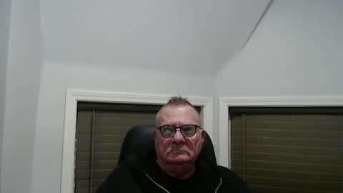Snapshot of oldguybigd chatting on 01/18/26, 04:16 oldguybigd online show from 01/18/26, 04:16