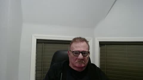 Snapshot of oldguybigd chatting on 02/20/26, 05:37 oldguybigd online show from 02/20/26, 05:37
