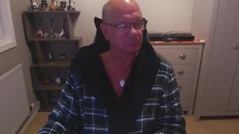 oldveteranuk online show from 10/06/25, 03:59