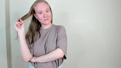 Emma online show from 05/04/26, 09:38