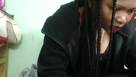 Snapshot of olgaaldy chatting on 09/10/25, 07:19 olgaaldy online show from 09/10/25, 07:19