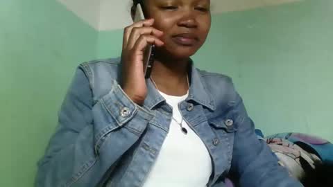 Snapshot of olgaaldy chatting on 10/05/25, 12:14 olgaaldy online show from 10/05/25, 12:14